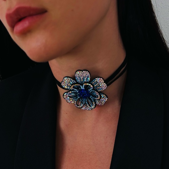 New Rhinestone Flower Cobalt Blue Necklace Choker - Picture 5 of 14